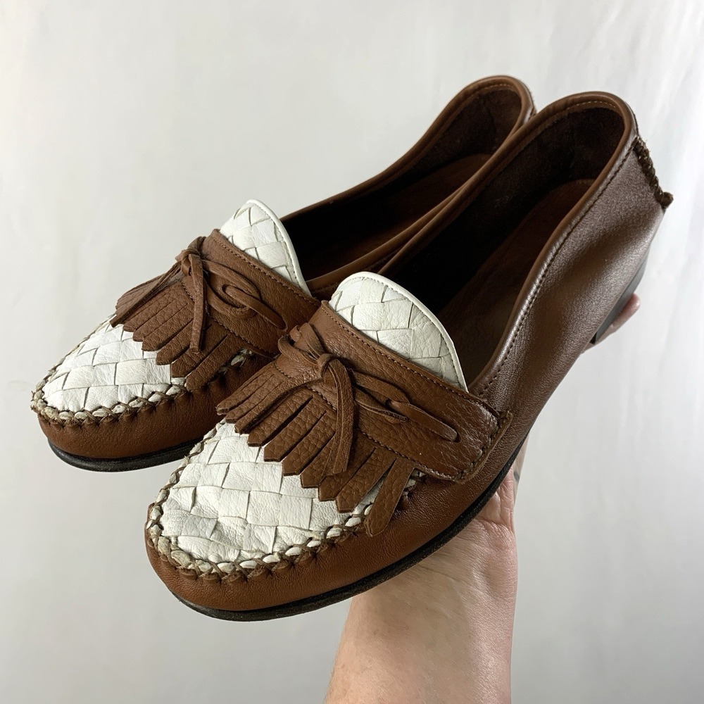 VTG Cole Hann Womens Soft Leather Tassle Loafers 9.5 B Old Money Heritage Italy